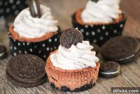 Velvet Chocolate Cookies and Cream Cheesecakes