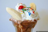 When Dinner is Dessert: Homemade Hot Fudge Banana Splits
