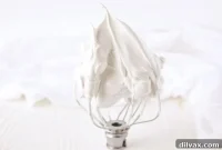 Fluffy Mallow Cloud Frosting