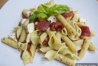 Garden Fresh Mozzarella Pasta