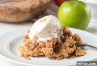 Warm Spiced Apple Crumble