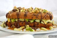 Golden Caramel Apple Pound Cake