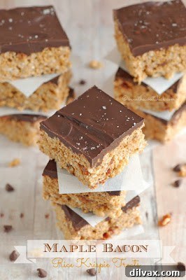 Sweet and savory Maple Bacon Rice Krispie Treats by The Sweet Chick