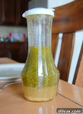 Homemade Italian Dressing - a blend of balsamic vinegar, water, olive oil and spices to save you money and enjoy your favorite salad dressing without running to the store!