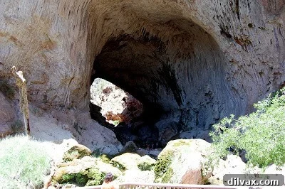 First view of the Tonto Natural Bridge, showing its grand entrance.