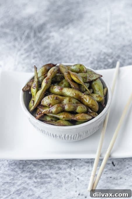 Savory Garlic Edamame 6 Edamame with garlic and soy sauce.