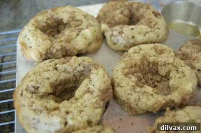 Cross-section of an Apple Cinnamon Crumb Muffin