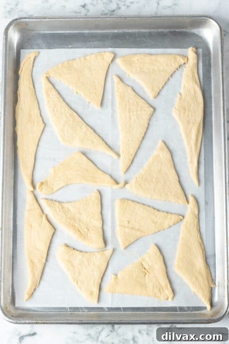 Fiesta Pockets 5 Cut Crescent rolls for pocket recipe.