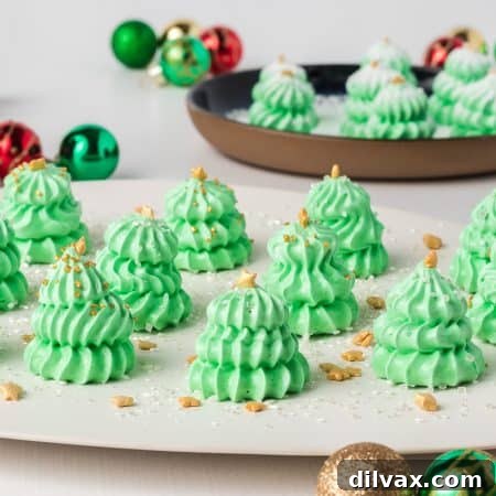Meringue Christmas Trees