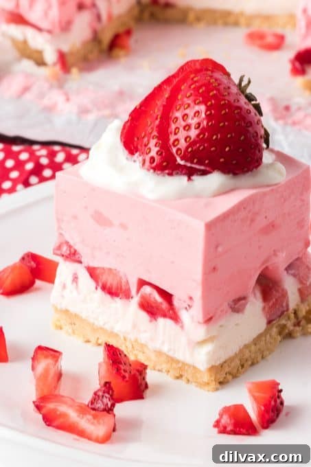 Velvet Strawberry Cream Bars 3 Golden Oreo crust, creamy cheesecake, and a strawberry gelatin layer in this no bake dessert.