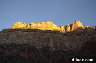 Daily Walnut Bake 15 The vastness of the Grand Canyon under a clear sky.