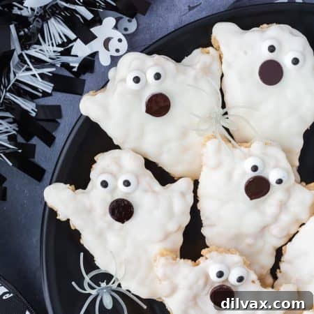 Halloween Ghosts Rice Krispie Treats.