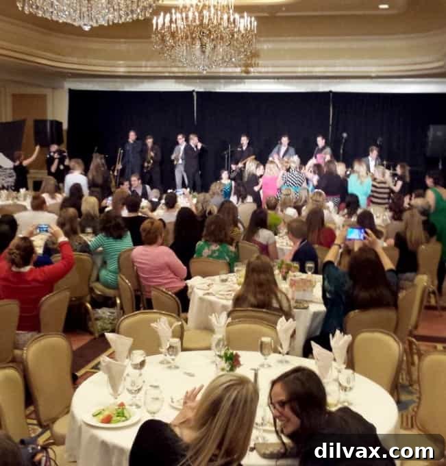 Build Your Blog Conference 2015 - The Strike Band