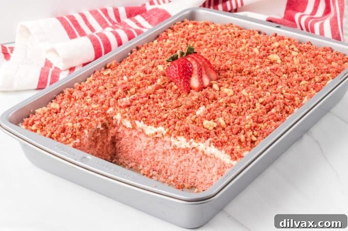 Divine Strawberry Crunch Cake 2 Strawberry Crunch Cake