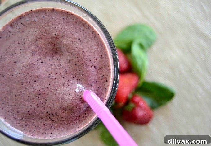 A vibrant, delicious Easy Fruit Smoothie made with blueberries, strawberries, Greek yogurt, and chia seeds, perfect for a nutritional energy boost.