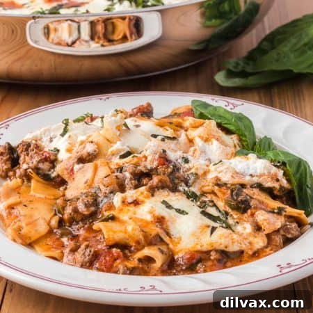 Skillet Spinach Lasagna recipe card image.