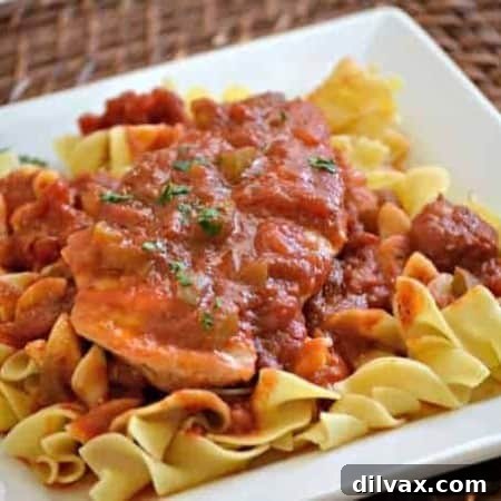 Delicious Chicken Cacciatore, a family-favorite skillet meal with tender chicken and a rich tomato-vegetable sauce.