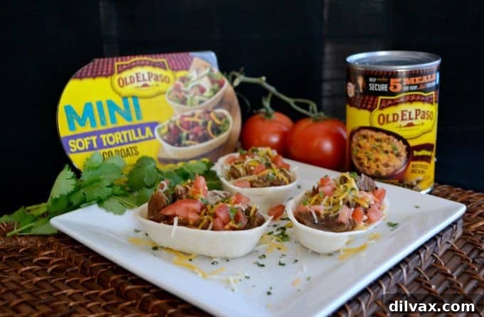 A great back to school weeknight dinner - Slow Cooker Carne Asada Taco Boats!