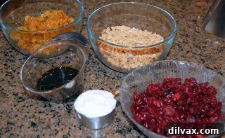 Day 28: Flu-Fighting Cookies 3 Immune-boosting add-ins: golden raisins, toasted walnuts, dried cranberries, molasses, and Greek yogurt.