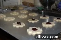 Homemade Bliss: Perfect Jam-Filled Sugar Cookies 5 Cookie circles with jam filling