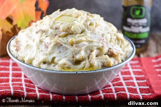 Mashed potatoes infused with savory bacon, caramelized onions, and a zing of horseradish for bold flavor.