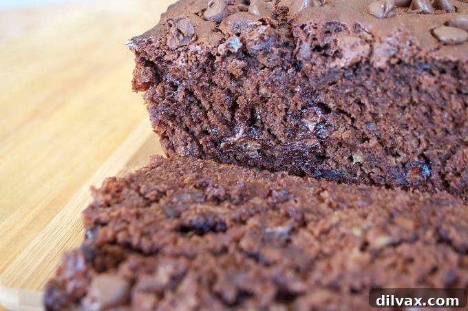 Golden Banana Bundt with Nutella Ribbons 9 A banana bread made with the chocolate lover in mind!