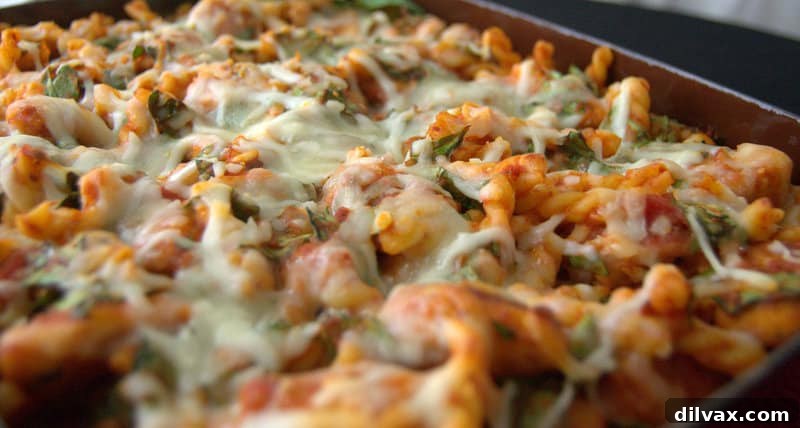 Chicken Parmesan Spinach Pasta Bake - a delicious new twist on an old favorite!