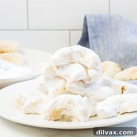 Viennese Crescents recipe image