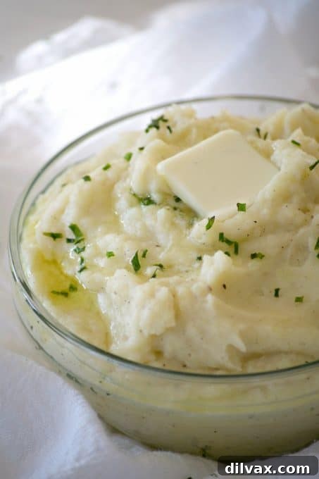 Vanilla-Kissed Mashed Potatoes 11 These Vanilla Mashed Potatoes are your classic mashed potatoes made even better with mascarpone and vanilla paste. The perfect complement to beef or turkey!