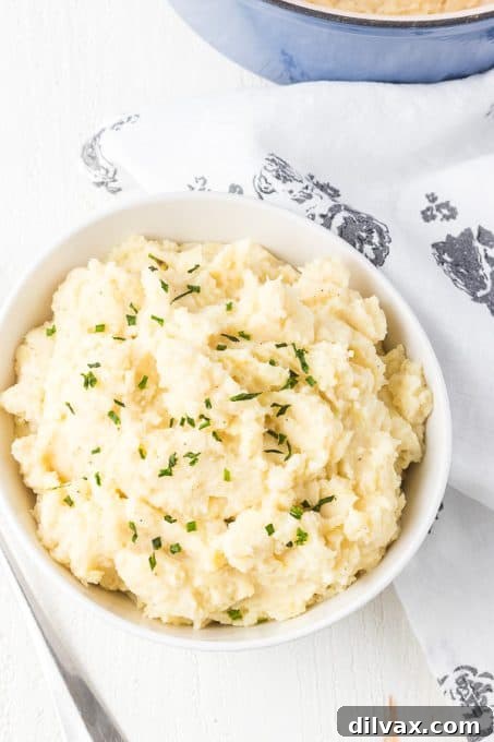 Vanilla-Kissed Mashed Potatoes 7 Vanilla Bean Potatoes