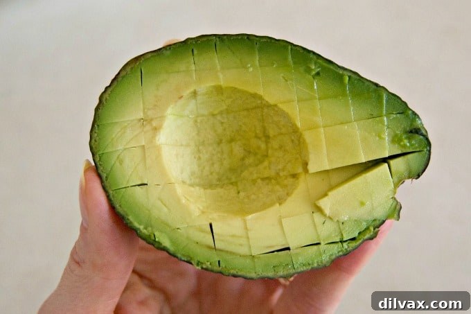 Avocado Tuna Lettuce Cups 3 How To Easily Slice an Avocado