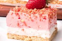 Strawberries and Cream Crumble Bars
